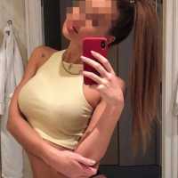 Sınırsız Bir Gece için Silifke Yolu Bölgesinin En Özel Bayanı